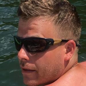 Meet your Posher, Travis